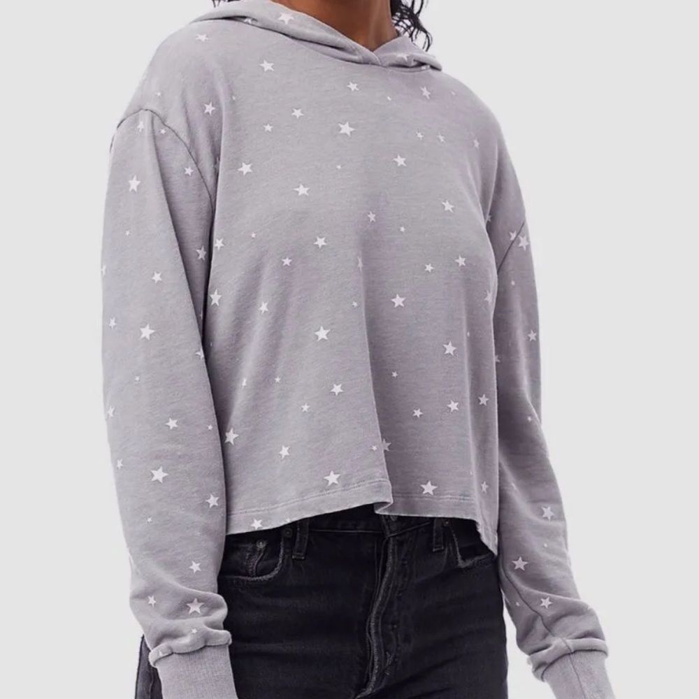 Alternative Women's Gray Long Sleeve Cropped Pullover Star Hoodie